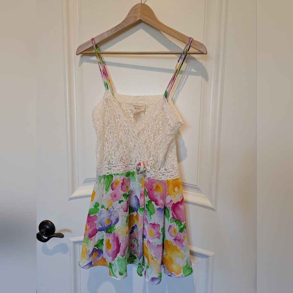 ⭐ Victoria's Secret Gold Label Teddy Size Medium